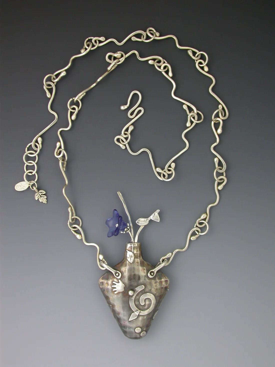 The Vessel Necklace