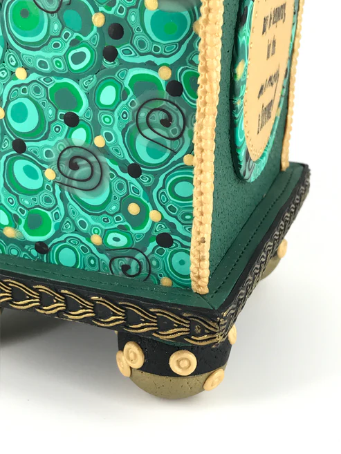 The Moment - Shelf Clock