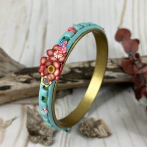 Flower Pop Blue Oval Bangle