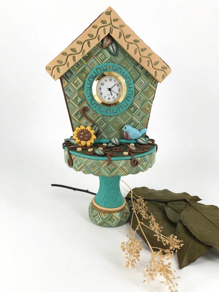 Live in the Moment Cupcake Stand Desk Clock