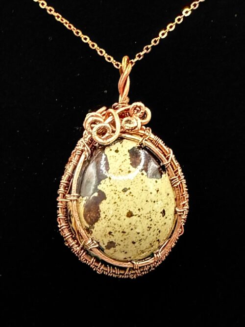 Egg necklace